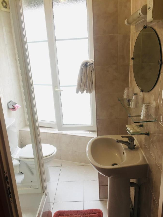 Paris Hotel Le Mediterraneen Eksteriør billede